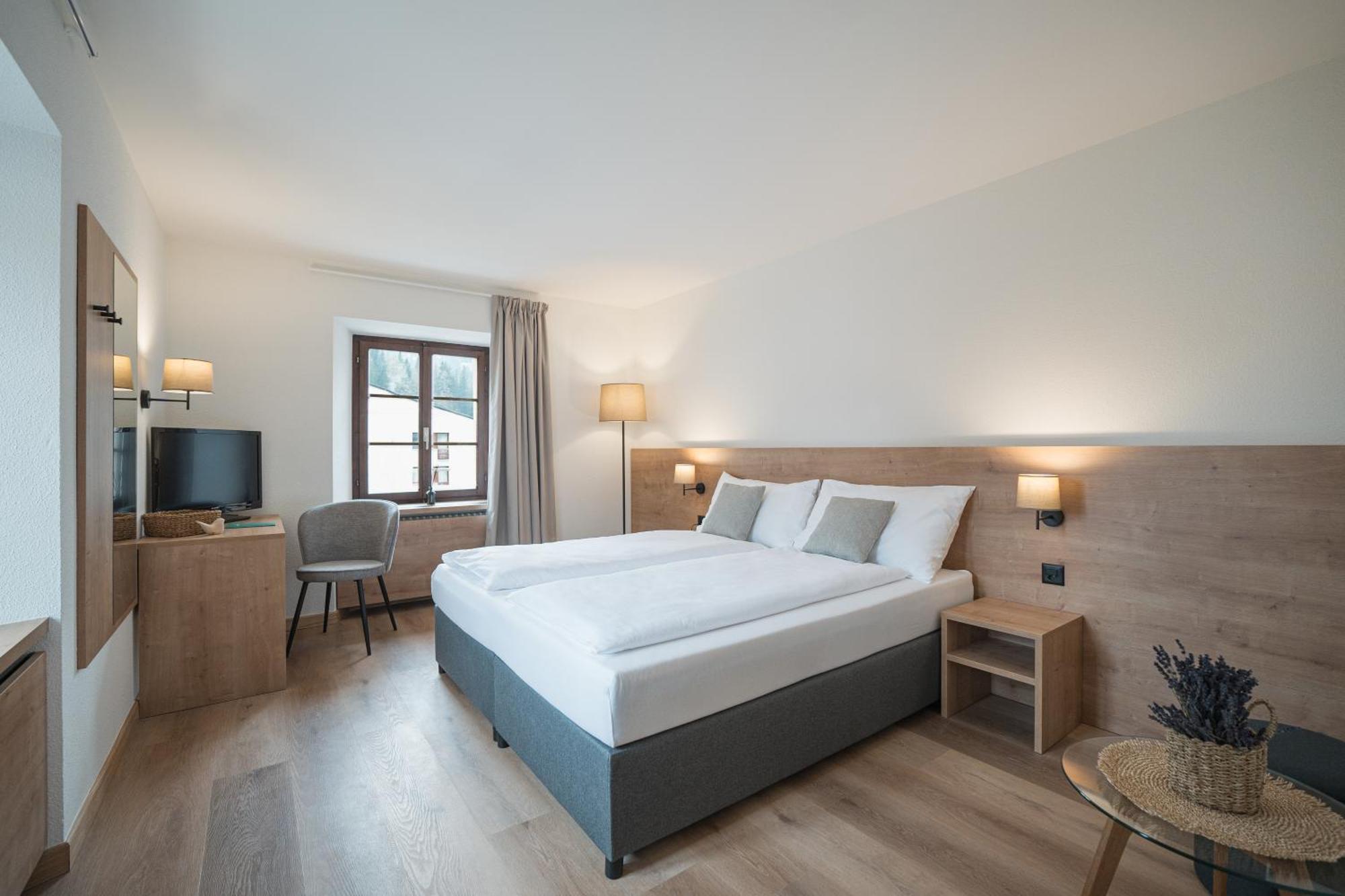 Hotel Brocco & Posta San Bernardino Buitenkant foto