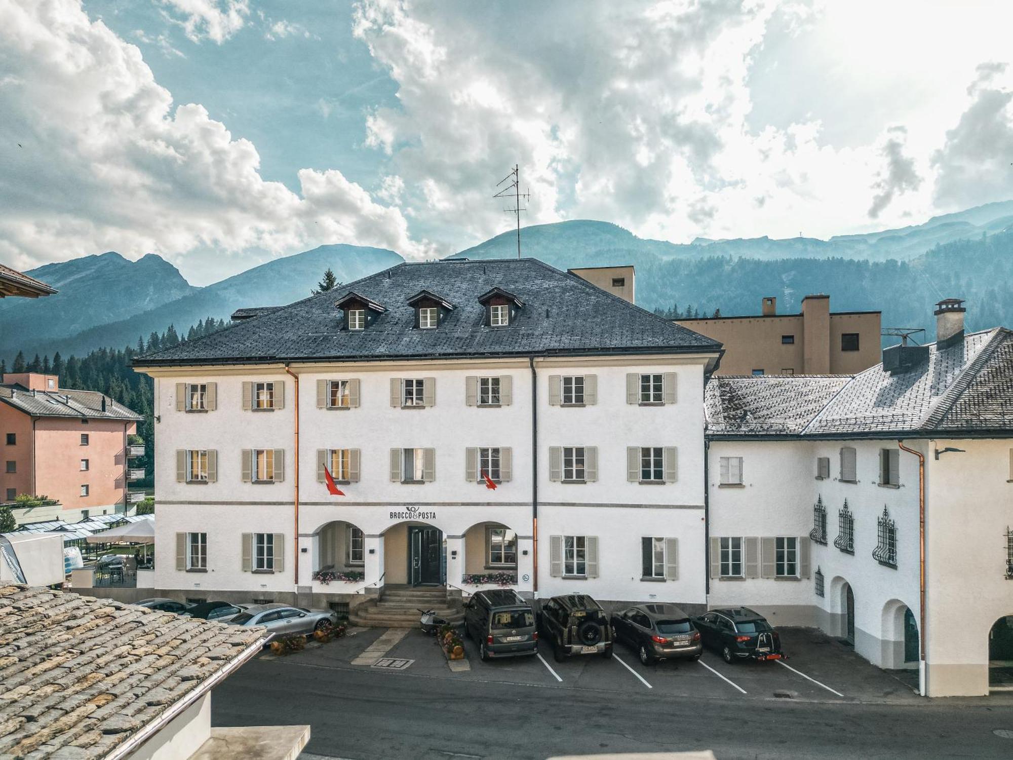 Hotel Brocco & Posta San Bernardino Buitenkant foto